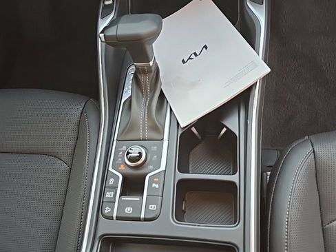 New 2026 Kia Sorento S w/ S Panoramic Sunroof Package image 9