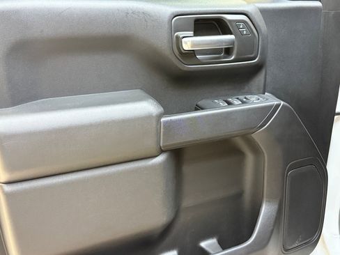 Used 2019 Chevrolet Silverado 1500 Custom Trail Boss image 13