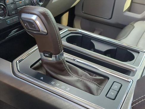 Used 2019 Ford F150 Limited w/ Trailer Tow Package image 11