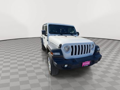 Used 2020 Jeep Wrangler Unlimited Sport S AWD/4WD image 2