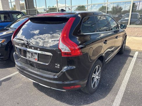 Used 2015 Volvo XC60 T6 w/ Protection Package AWD/4WD image 4