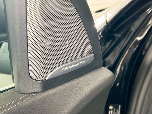 Certified 2025 BMW X5 xDrive40i image 18