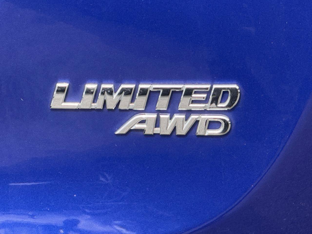 Used 2015 Toyota RAV4 Limited AWD/4WD image 13