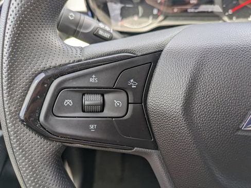 Used 2024 Chevrolet Trax LS w/ LS Convenience Package FWD image 21