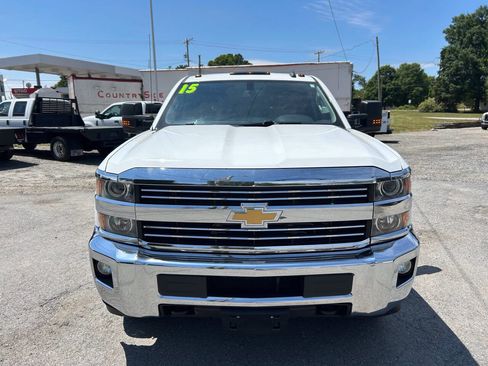 Used 2015 Chevrolet Silverado 3500 LT w/ LT Convenience Package AWD/4WD image 3
