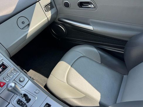 Used 2008 Chrysler Crossfire Limited RWD image 18