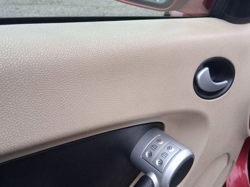 Used 2006 Mercedes-Benz SLK 280 w/ Comfort Pkg image 12