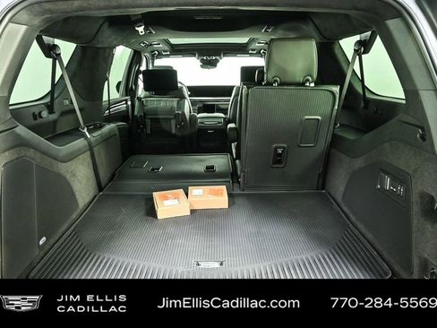 Certified 2025 Cadillac Escalade ESV Sport Platinum w/ LPO, ONYX Package image 34