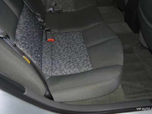 Used 2004 Pontiac Grand Prix GT w/ Drivers Package FWD image 29