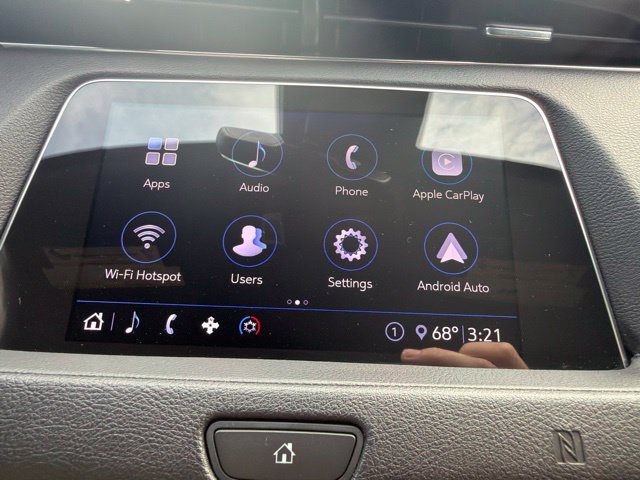 Used 2020 Cadillac XT4 Premium Luxury w/ Enhanced Visibility Package FWD image 32