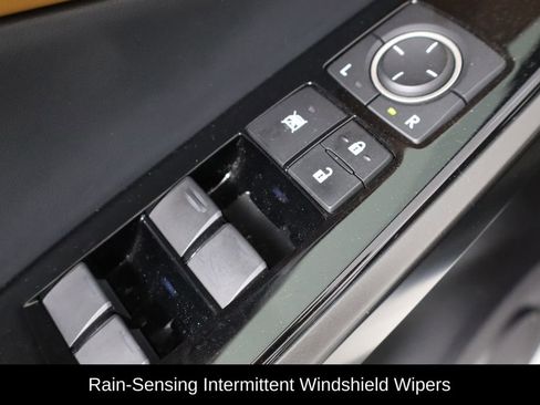 Used 2024 Lexus IS 300 w/ Comfort Package image 20