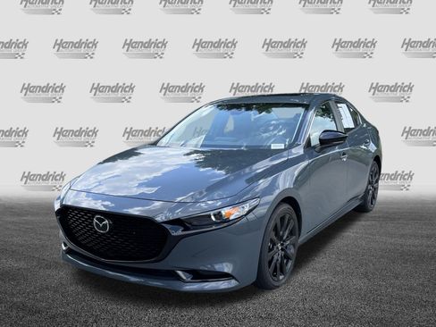 Used 2022 MAZDA MAZDA3 s FWD image 5