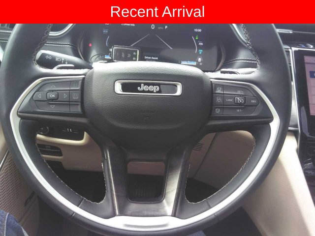 Used 2024 Jeep Grand Cherokee Limited 4xe AWD/4WD image 4