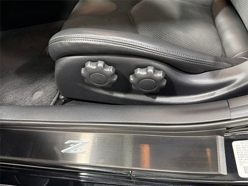 Used 2024 Nissan Z Performance w/ Floor Mat Package image 13