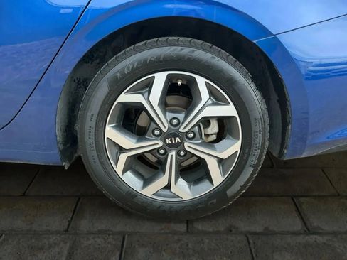 Used 2021 Kia Forte LXS image 17