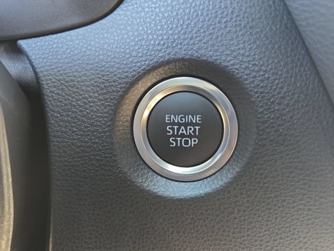 Certified 2026 Toyota Corolla SE w/ SE Package FWD image 19