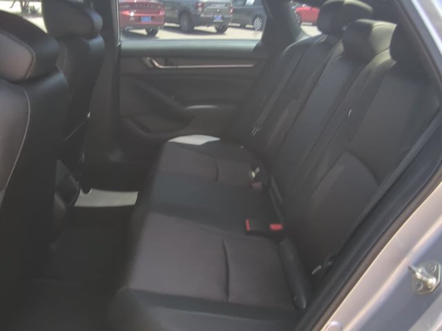 Used 2019 Honda Accord Sport image 13
