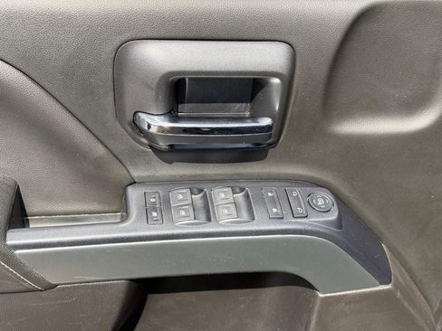 Used 2019 Chevrolet Silverado 1500 LT RWD image 10