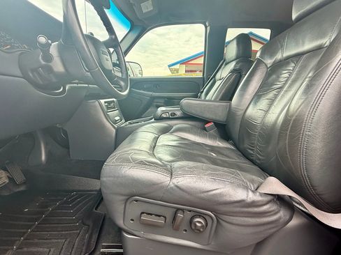 Used 2002 GMC Sierra 1500 4x4 Extended Cab w/ SLT Marketing Option Pkg image 10