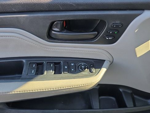 Used 2019 Honda Odyssey Touring image 14