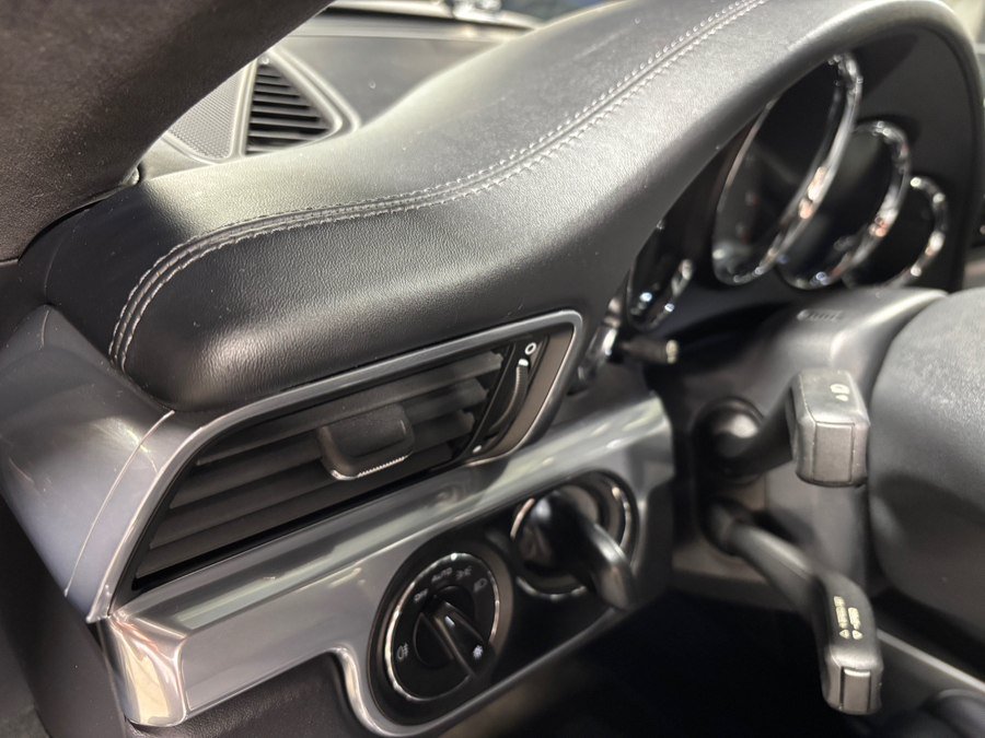 Used 2013 Porsche 911 Carrera 4S AWD/4WD image 10
