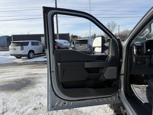 Used 2024 Ford F250 Lariat w/ Lariat Ultimate Package image 12