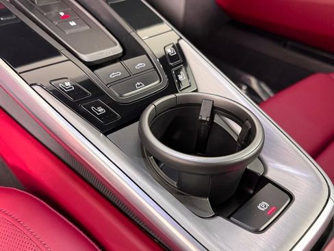 Certified 2022 Porsche 911 Carrera 4S AWD/4WD image 25
