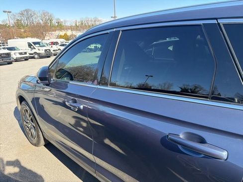 Used 2022 Lincoln Corsair AWD w/ Equipment Group 101A image 18