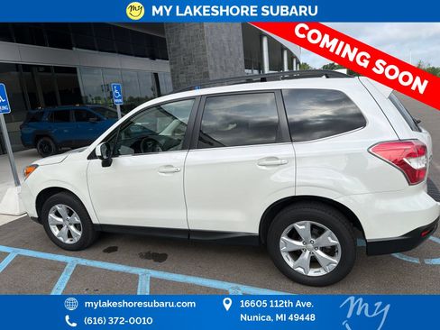 Used 2016 Subaru Forester 2.5i Limited AWD/4WD image 4