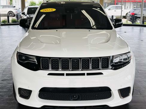 Used 2018 Jeep Grand Cherokee Trackhawk AWD/4WD image 18