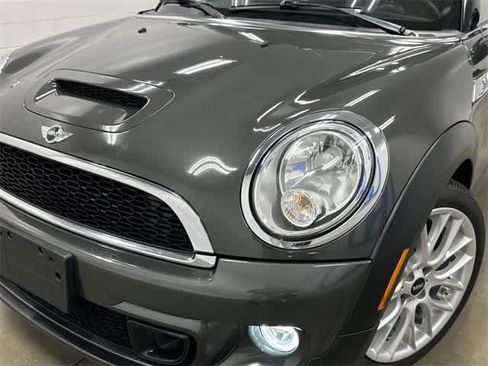 Used 2015 MINI Cooper S image 30