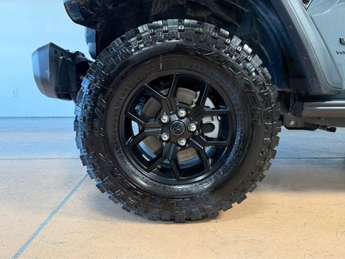 Used 2026 Jeep Wrangler Sport AWD/4WD image 8