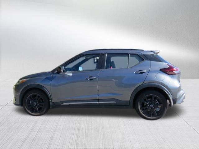 Used 2022 Nissan Kicks SR w/ Premium Package FWD image 6