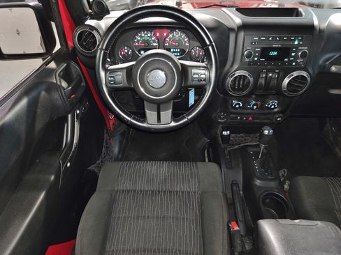 Used 2011 Jeep Wrangler Sport AWD/4WD image 3
