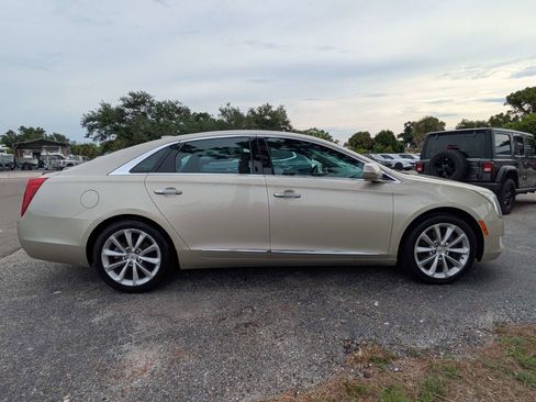 Used 2015 Cadillac XTS Luxury AWD/4WD image 3