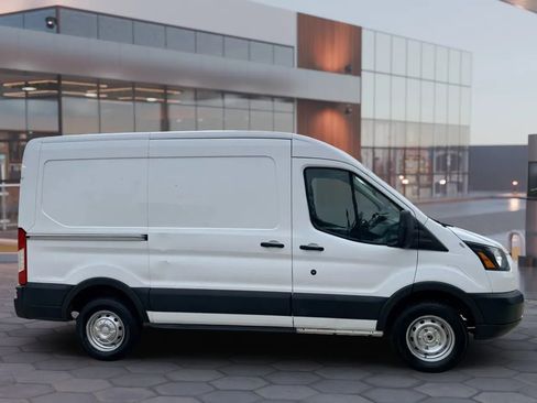 Used 2015 Ford Transit 250 130 Medium Roof RWD image 6