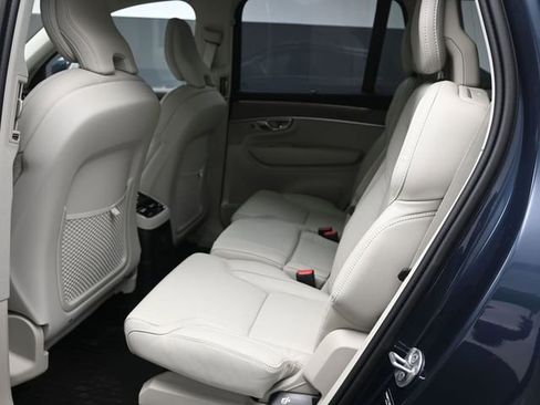 New 2026 Volvo XC90 T8 Ultra w/ Protection Package Premier image 21