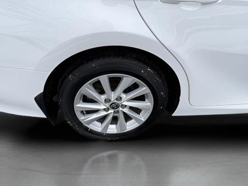 Used 2023 Toyota Camry LE w/ Convenience Package FWD image 22