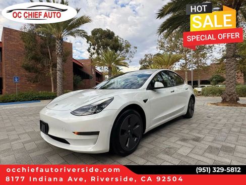 Used 2022 Tesla Model 3 RWD image 1