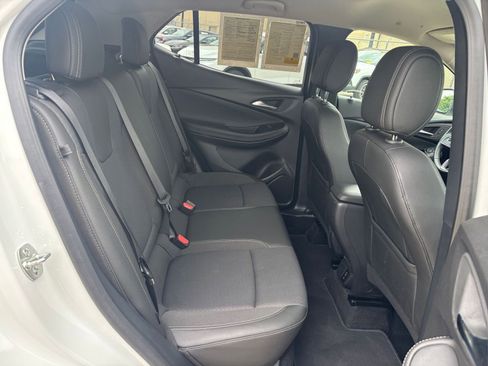 Used 2025 Buick Encore GX Preferred FWD image 24