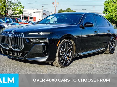 Used 2023 BMW 740i RWD image 3