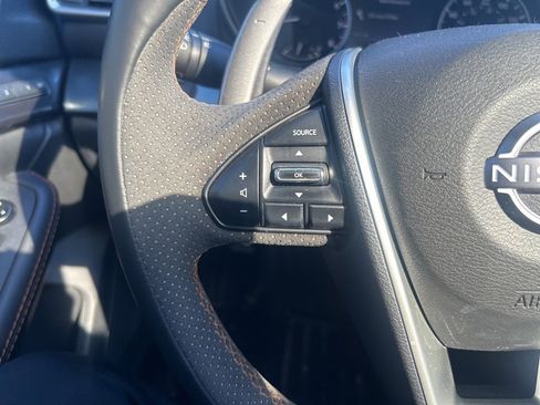Certified 2023 Nissan Maxima SR w/ Sport Mat Group image 22