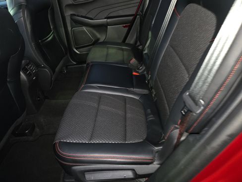 Used 2025 Ford Escape ST-Line image 11