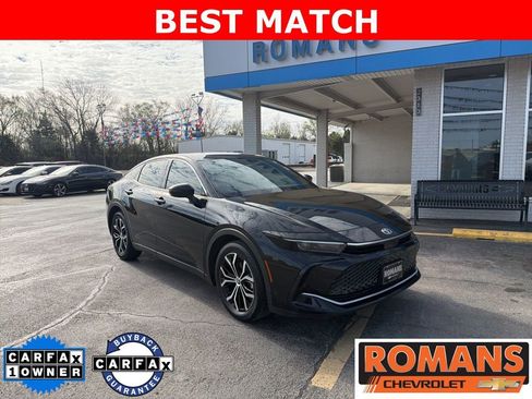 Used 2024 Toyota Crown AWD/4WD image 1