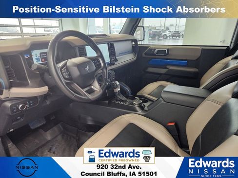 Used 2021 Ford Bronco Wildtrak AWD/4WD image 17