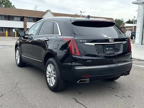Certified 2024 Cadillac XT5 Luxury w/ LPO, Floor Liner Package AWD/4WD image 8