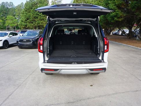 Used 2025 Ford Expedition Max Platinum AWD/4WD image 16