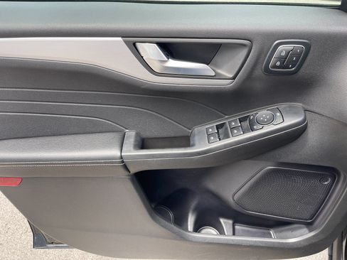 Used 2024 Ford Escape Platinum AWD/4WD image 12