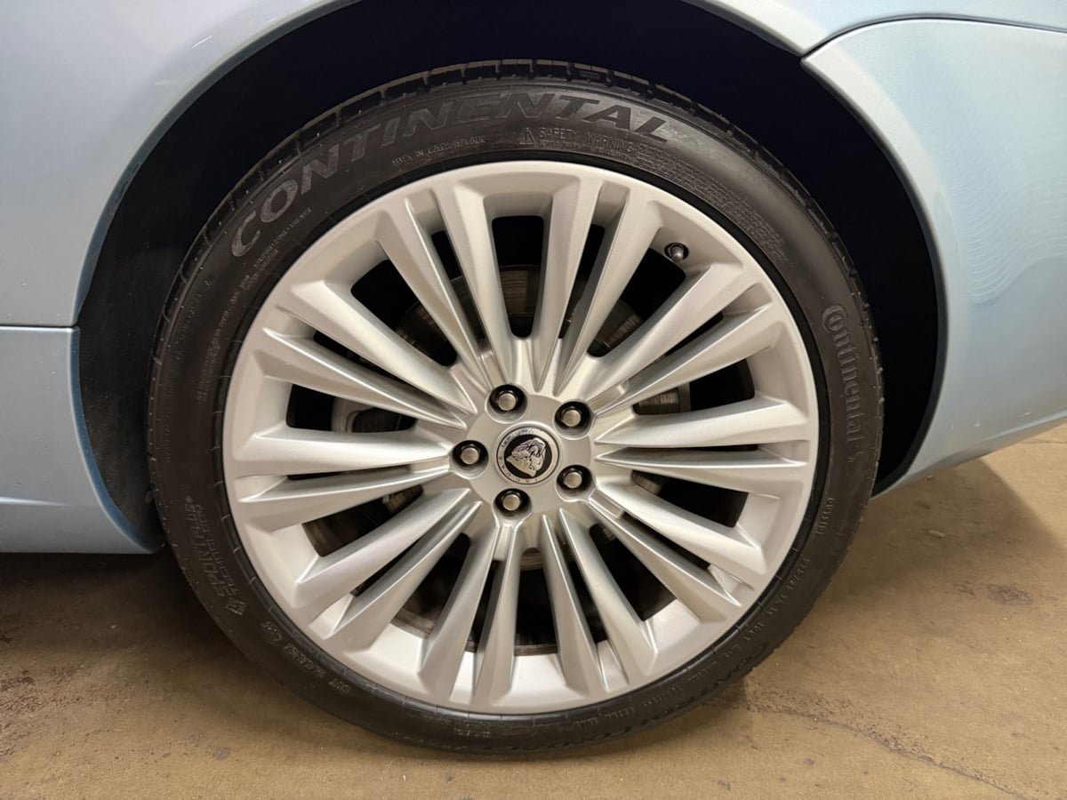 Used 2012 Jaguar XK Convertible RWD image 22