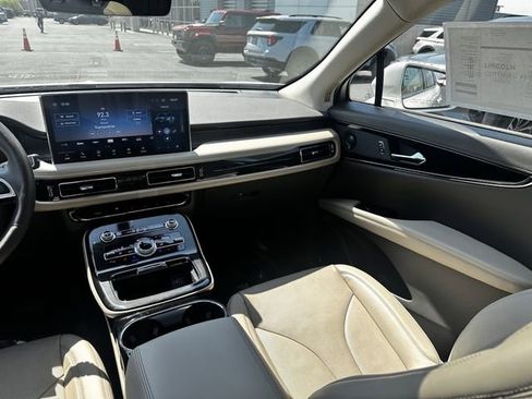 Certified 2023 Lincoln Nautilus Reserve w/ Equipment Group 201A AWD/4WD image 17